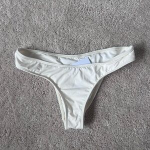 NWT o’Neill cheeky Matira bottom - medium